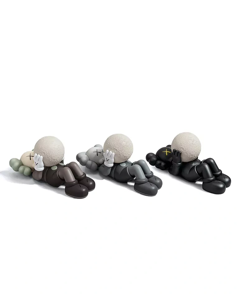 Kaws:Holiday Shanghai doll black