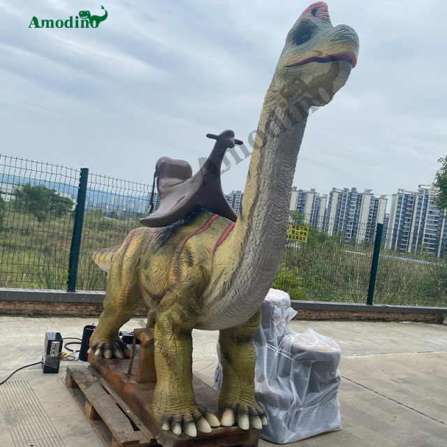 Brachiosaurio Electrónico para Montar con Rociado e Hiperrealista para Centros Comerciales