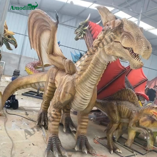 Dragón Volador Marrón Animatrónico con Rociado de Agua para Parques Temáticos