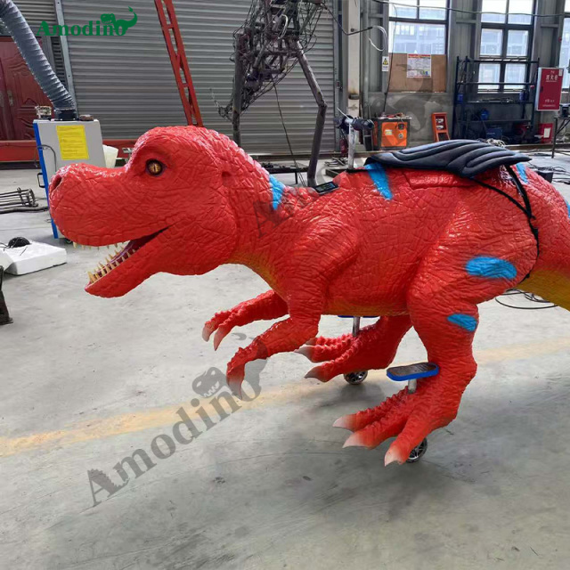 Simulation Tyrannosaurus Rex Car Water spray & Customizable for Amusement Park