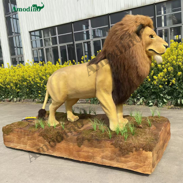 Simulación de león en aerosol e hiperrealismo para Dinosaur Park