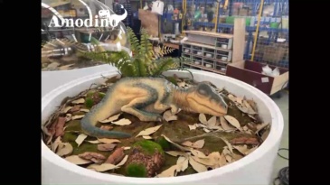 Animatronic Velociraptor incubator Customizable & Hyper-realistic for Dinosaur Park