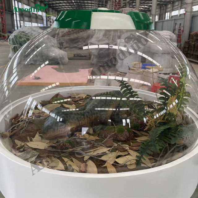 Animatronic Velociraptor incubator Customizable & Hyper-realistic for Dinosaur Park