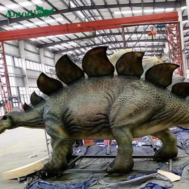 7m long animatronic Stegosaurus model