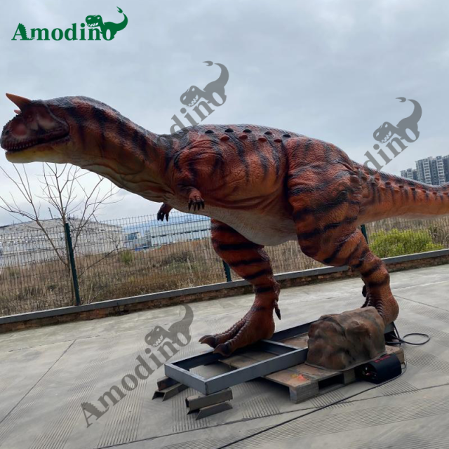 7m long animatronic Carnotaurus for dinosaur park