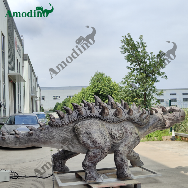5m long animatronic Ankylosaur