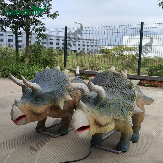 animatronic Baby Triceratops for dino park