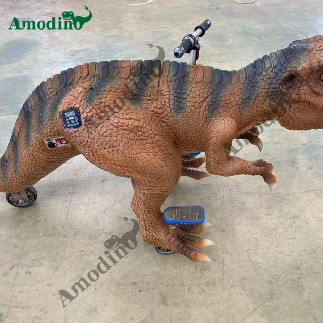 Affordable Tyrannosaurus Rex Rides, customizable for shopping malls, dinosaur theme parks, amusement parks, and similar venues.