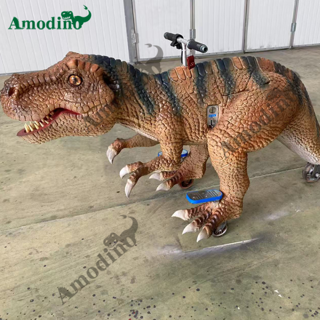 Affordable Tyrannosaurus Rex Rides, customizable for shopping malls, dinosaur theme parks, amusement parks, and similar venues.