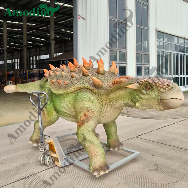 Electronic Ankylosaurus for dinosaur theme parks, and zoos