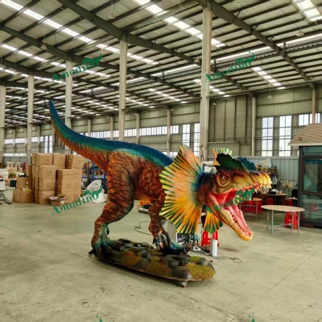 Servomotor animatrónico Dilophosaurus para parque de dinosaurios