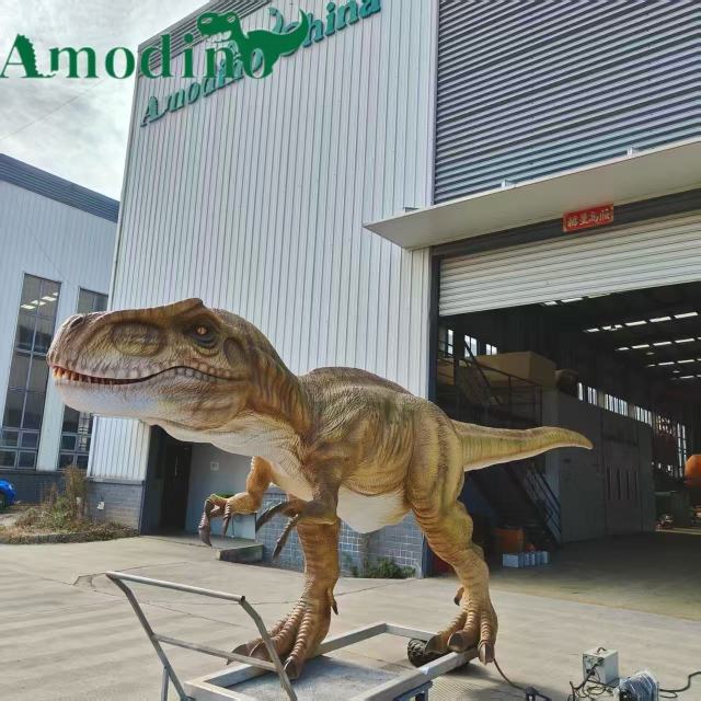 Cretaceous Rajasaurus Animatronic | Park Attraction