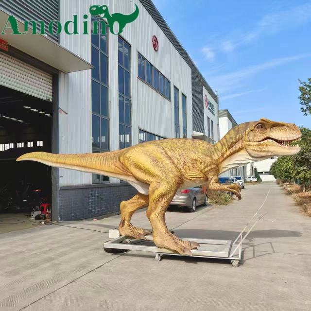 Cretaceous Rajasaurus Animatronic | Park Attraction