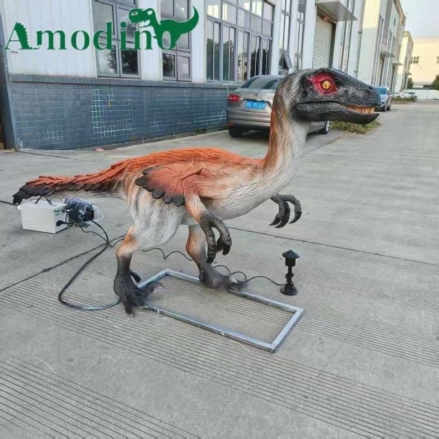Troodon: The Smartest Dinosaur – Realistic Animatronic Replica for Museums
