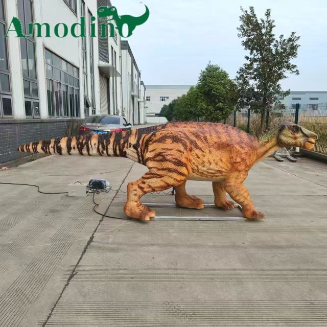 Animatronic Edmontosaurus | Cretaceous Hadrosaur Exhibit