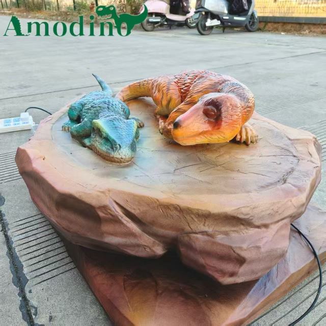 Lifelike Thrinaxodon Mother & Baby Replica: Dinosaur Park Nest Scene