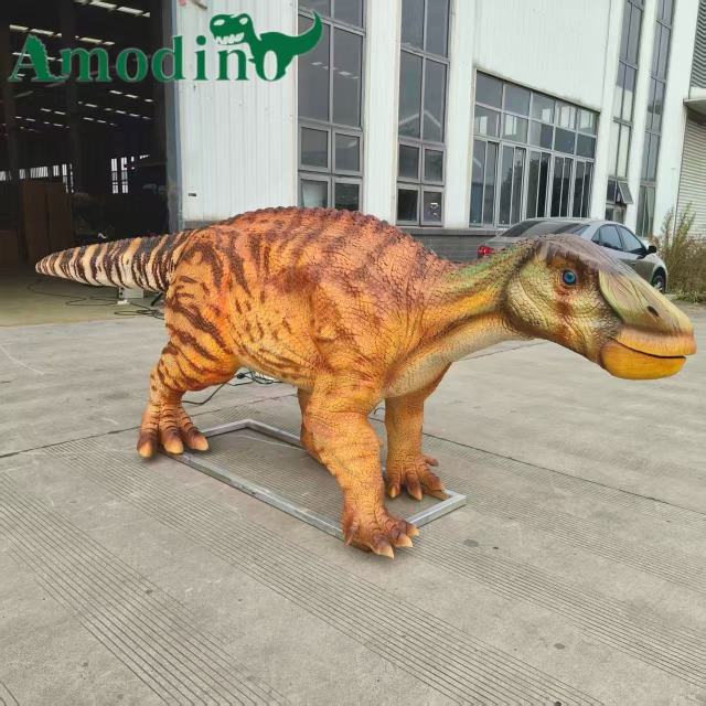 Animatronic Edmontosaurus | Cretaceous Hadrosaur Exhibit