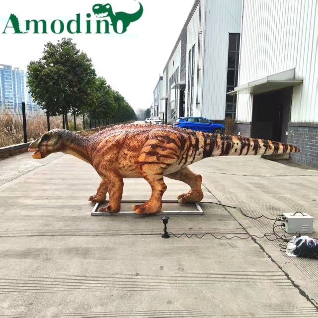 Animatronic Edmontosaurus | Cretaceous Hadrosaur Exhibit