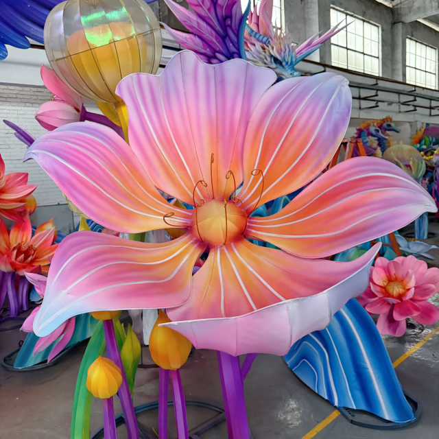 Traditional Chinese Lantern Lights for Cultural Celebration
