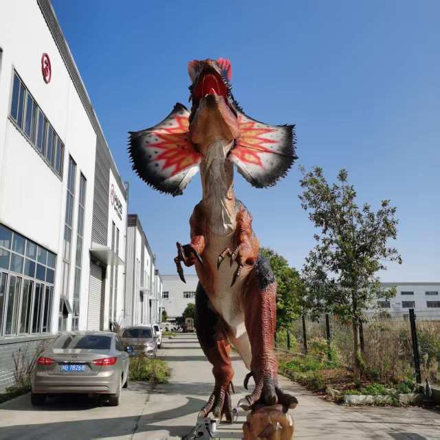 Custom Animatronic Dilophosaurus  for Theme Park