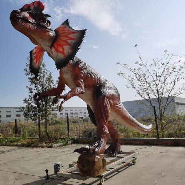 Custom Animatronic Dilophosaurus  for Theme Park