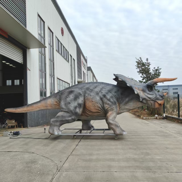Custom Animatronic Triceratops | Factory Direct for Outdoor & Indoor Dinosaur Displays