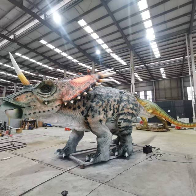 Realistic Styracosaurus Animatronic Replica for Museums & Exhibits