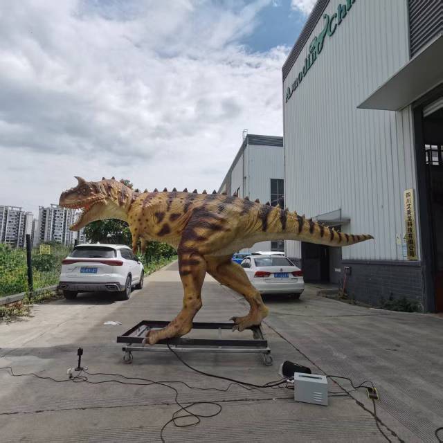 Life Size Animatronic Carnotaurus Dinosaur for Theme Park & Museum Display