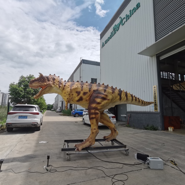 Life Size Animatronic Carnotaurus Dinosaur for Theme Park & Museum Display