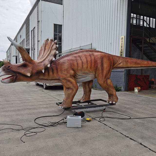 Outdoor Life Size Animatronic Triceratops Dinosaur for Jurassic Theme Park & Natural History Museum Exhibition