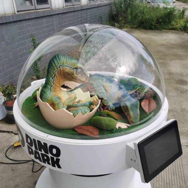Custom Animatronic Velociraptor Incubator | Realistic Dinosaur Egg Hatching Display for Theme Parks & Museums