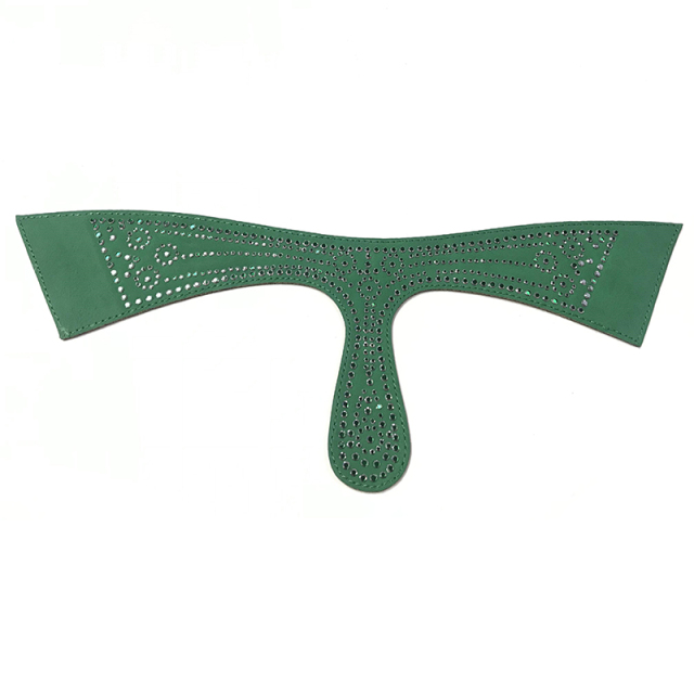 Korean version hot girl wind laser hose hot diamond jewelry women sandals upper semi-finished wholesale