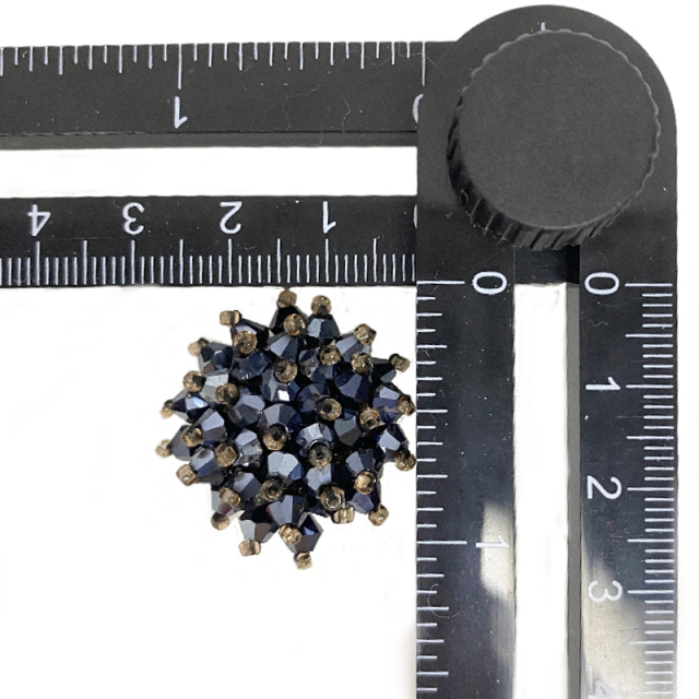 Custom shoe flower handmade beaded nail beaded shoe flower jewelry Women's shoes slippers children's shoes shoe buckle shoe upper accessories to sample processing