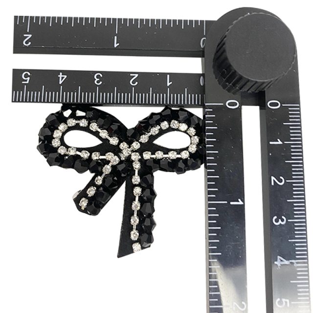 Custom boho nuevo bordado bordado flores acrílico taladro cadena hecho a mano adornos zapatos de mujer zapatillas top accesorios procesado