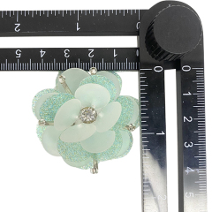 Custom boho nuevo bordado bordado flores acrílico lentejuelas hecho a mano accesorios zapatos de mujer zapatillas superior acabado