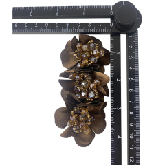 Zapatos personalizados flores hechos a mano con cuentas bordados clavos zapatos con cuentas adornos florales zapatos de mujer zapatillas zapatos de niño hebillas de zapatos accesorios de la parte superior procesamiento de muestras