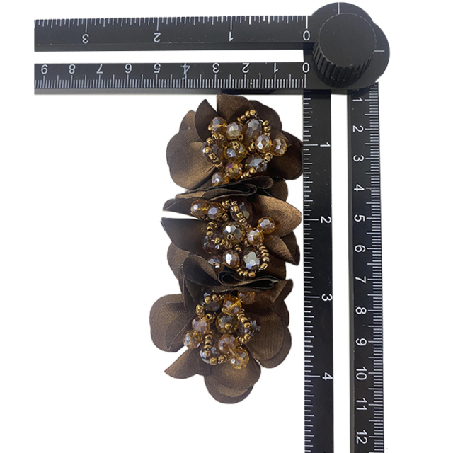 Zapatos personalizados flores hechos a mano con cuentas bordados clavos zapatos con cuentas adornos florales zapatos de mujer zapatillas zapatos de niño hebillas de zapatos accesorios de la parte superior procesamiento de muestras