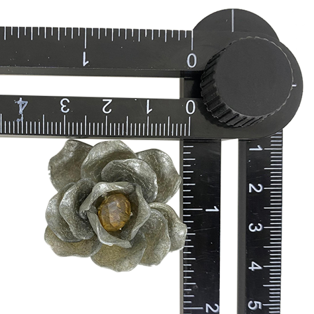 Zapatos personalizados flores hechos a mano con cuentas bordados clavos zapatos con cuentas adornos florales zapatos de mujer zapatillas zapatos de niño hebillas de zapatos accesorios de la parte superior procesamiento de muestras