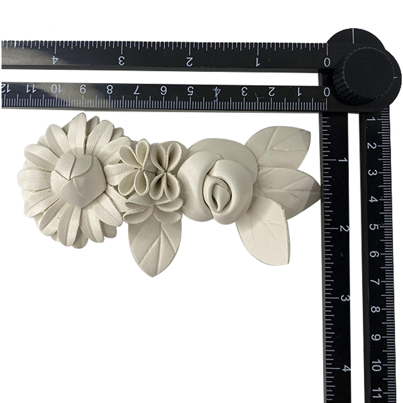 Zapatos personalizados flores hechos a mano con cuentas bordados clavos zapatos con cuentas adornos florales zapatos de mujer zapatillas zapatos de niño hebillas de zapatos accesorios de la parte superior procesamiento de muestras