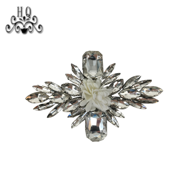 Bohemia beaded beaded embroidery shoes flower beaded electric embroidery hot drill stick chain special sandal shoes flower shoe opening factory direct sales exploded