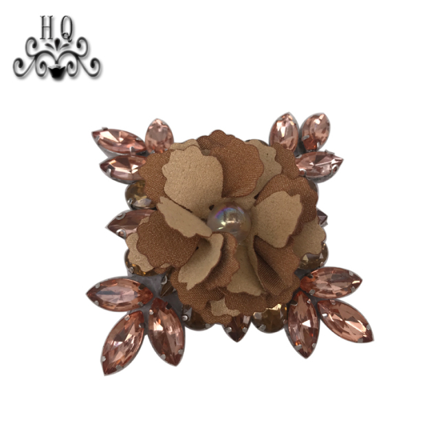 Bohemia beaded beaded embroidery shoes flower beaded electric embroidery hot drill stick chain special sandal shoes flower shoe opening factory direct sales exploded