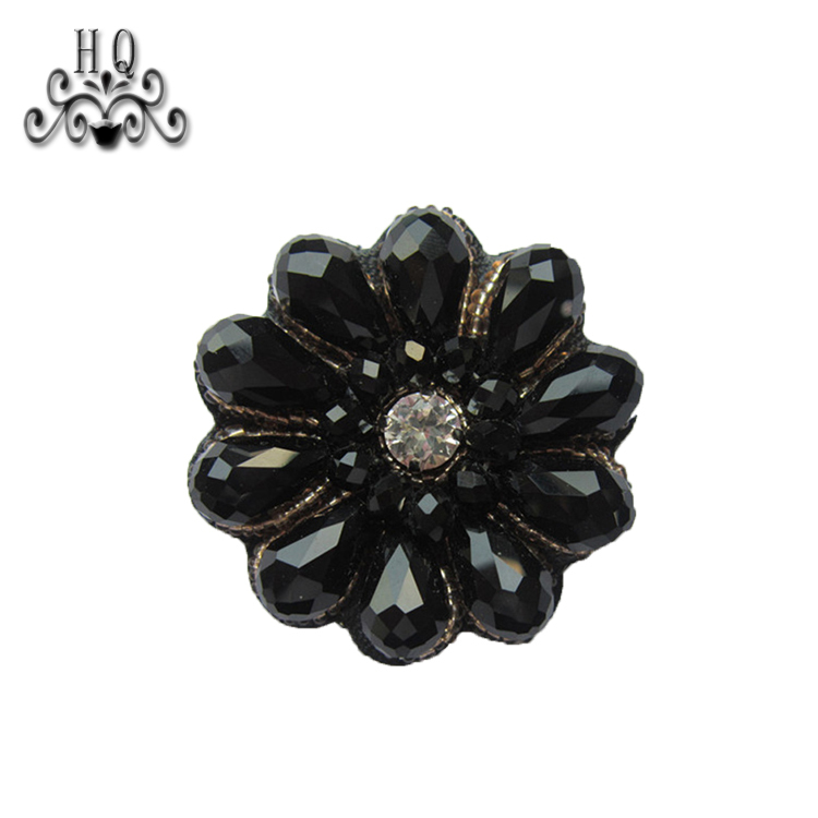 Europe and the United States selling new Bohemia beaded jewelry shoes flower beaded women's shoes slippers sandals shoes flower shoe buckle accessories to sample processing