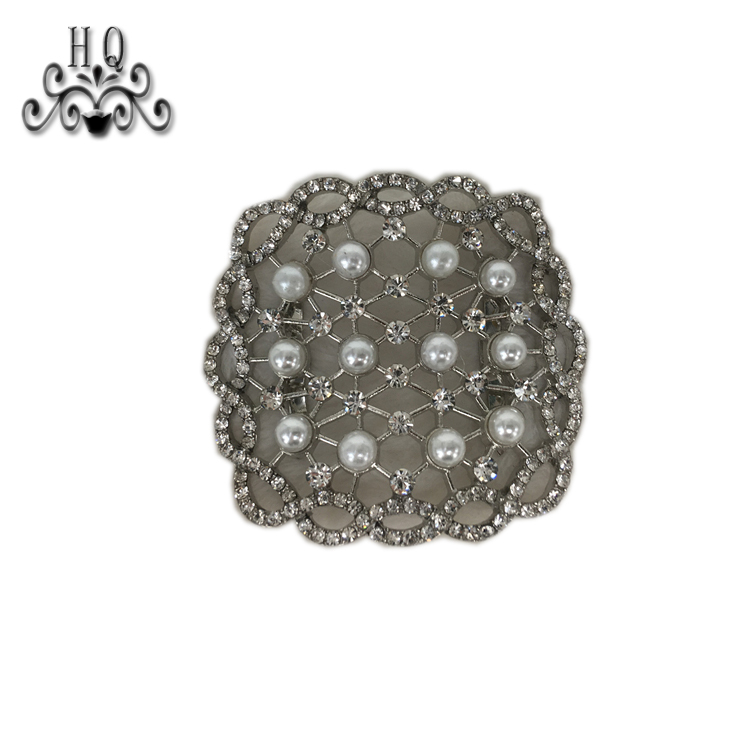 Cross-border explosive metal shoe buckle shoe chain shoe flower zinc alloy shoe flower shoe buckle shoe material accessories glass diamond rhinestones