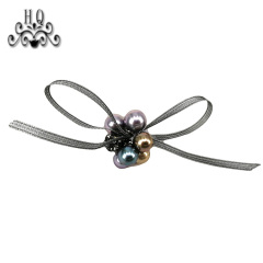 The new hot-selling hand-stitched bead hot drill female sandal shoes flower shoe material upper shoe buckle accessories to sample processing custom