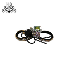 The new hot-selling hand-stitched bead hot drill female sandal shoes flower shoe material upper shoe buckle accessories to sample processing custom