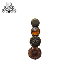 The new hot-selling Bohemian children's shoes shoes flower hand-stitched beads process slippers shoes flower shoe material upper shoe buckle accessories can be customized