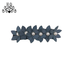 The hot sale of hand-stitched bead craft sandals shoes flower shoe material shoe buckle accessories