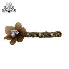 The hot sale of hand-stitched bead craft sandals shoes flower shoe material shoe buckle accessories