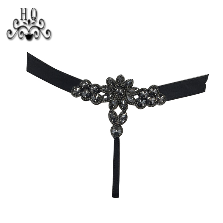 Sample processing custom new laser chain hot drill weaving process fashion diamond inlaid shoe slippers women sandals semi-finished