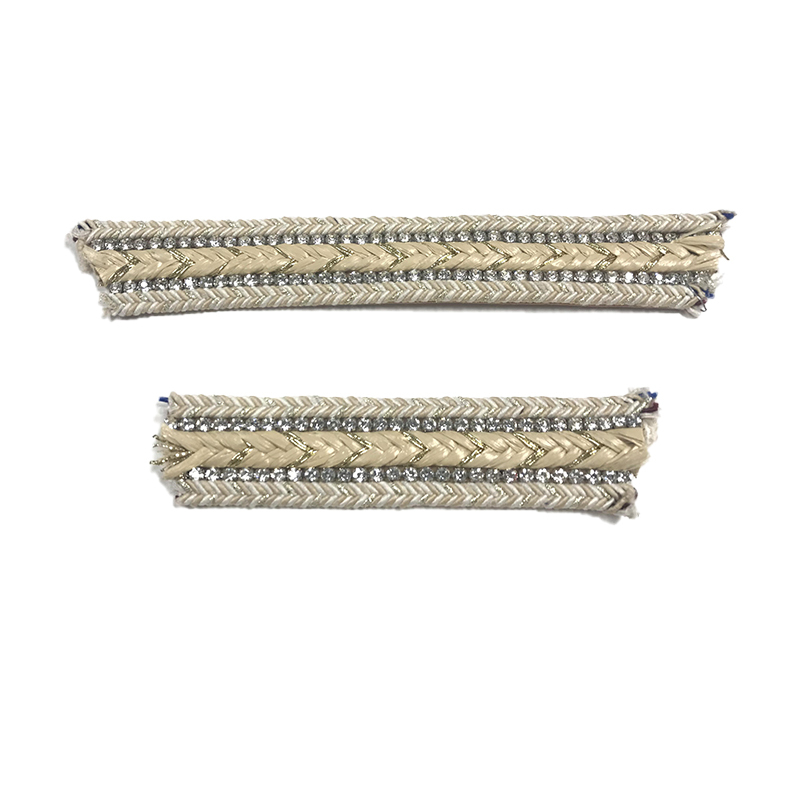 Custom new vamp accessories PP straw strand rope weaving hand nailed beads female sandal face semi-finished accessories wholesale processing